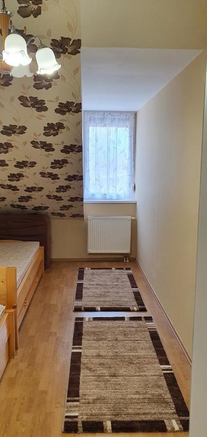 Venusz Apartman Cserkeszolo Ngoại thất bức ảnh